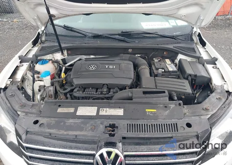 2015 Volkswagen Passat 1.8T Limited Edition из США, поврежденный, VIN 1VWAT7A3XFC076570